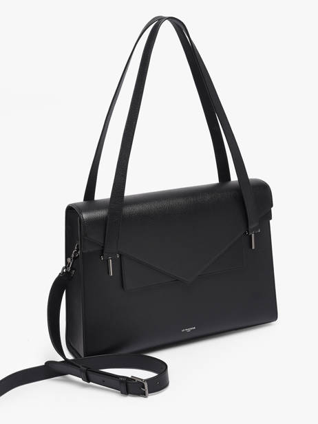 Documententas Le tanneur Zwart emily TEMI4005 ander zicht 1